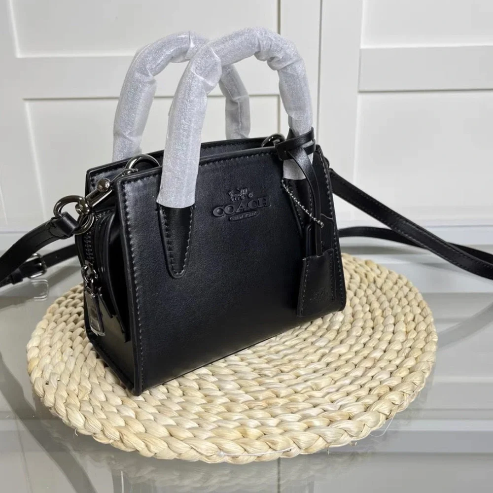 Coach Black shoulder bag - Picture 3 of 8